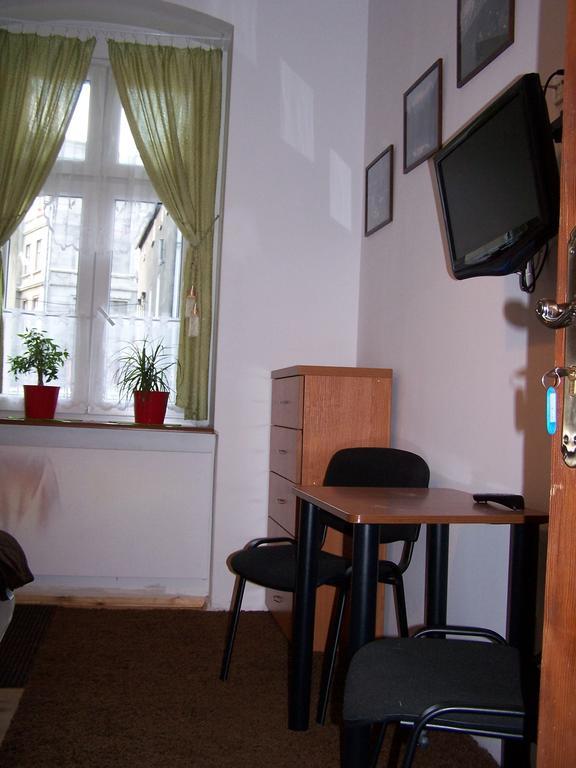 Film Hostel Poznań Eksteriør billede