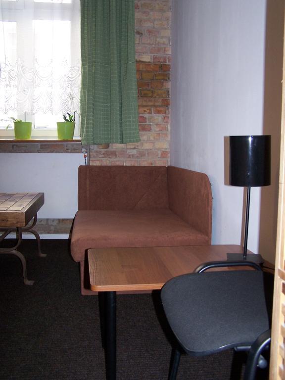 Film Hostel Poznań Eksteriør billede