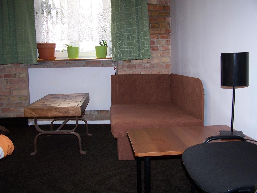 Film Hostel Poznań Eksteriør billede