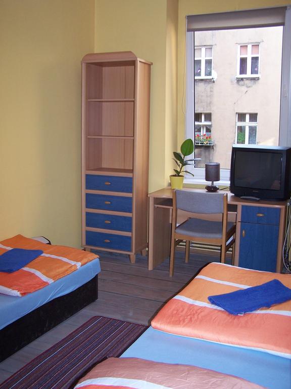 Film Hostel Poznań Eksteriør billede